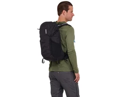 Juoda hidratacinė žygio kuprinė Thule Alltrail 22 l