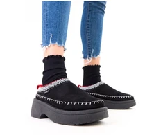 Juodi moteriški šlepetės su platforma Solea