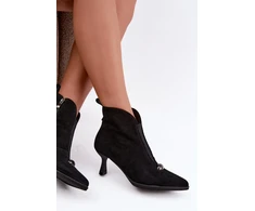 Juodi zomšiniai aulinukai su kulnu Step in style
