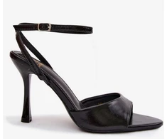 Juodos basutės su kulnu Step in style