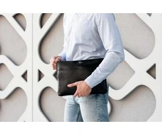 Solier Accessories NATŪRALIOS ODOS DĖKLAS KOMPIUTERIUI 13' SOLIER SA24A - Vintažinė ruda