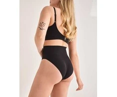 Kelnaitės aukštu liemeniu Shapewear S122 – švelnumui ir pasitikėjimui kasdien.