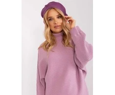 Kepurė violetinės spalvos