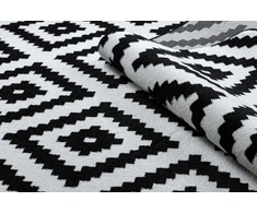 Kilimas geometrinio rašto juodos ir kreminės spalvos 120x170 cm