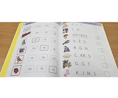 KNYGA Žinoma! Štai keletas pavyzdžių, kaip sudėti skiemenis į žodžius, skirti 5-6 metų vaikams, su atsakymais: 1. Ma - ma - šas (mašinas) 2. Sa - ba - ly - na (sabalina) 3. Pu - šy - ti (pušyti) 4. Ka - tė - ly - nas (katėlinas) 5. Dė - lė - lė (dėlelė) Atsakymai: 1. Mašinas 2. Sabalina 3. Pušyti 4. Katėlinas 5. Dėlelė
