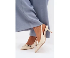 Kreminės spalvos basutės su kulnu Step in style