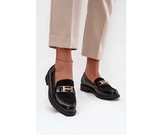 Lakuotos moteriškos juodos loafers tipo basutės su auksine detale S.Barski