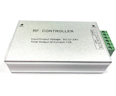 LED RGB juostų valdiklis su distanciniu RF pulteliu 12V-24Vdc 3x4A