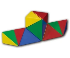 Loginis-magnetinis žaidimas „Tri Mags”