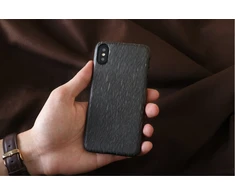 MAN &amp; AMP;WOOD MAN&amp;WOOD medinis telefono dėklas iPhone X/XS, juodas