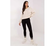 Megztinis su raštuotu pynimu Makadamia – jaukumui ir stiliui vėsiomis dienomis.