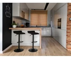 Modernhome Baro kėdė, pasukama atrama kojoms, reguliuojamas aukštis, juoda eko oda