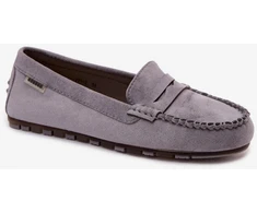 Mokasinai Step in Style