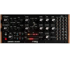 MOOG Labyrinth - pusiau modulinis analoginis sintezatorius
