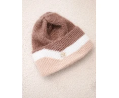Moteriška beanie kepurė su dekoru, kapučino ir baltos spalvos