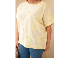 Moteriška medvilninė Plus Size palaidinė su siuvinėtomis gėlėmis, geltona