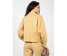 Moteriška oversize striukė smėlio spalvos