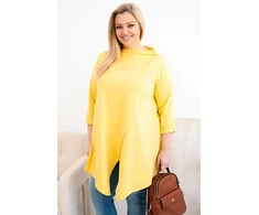 Moteriška Plus Size geltona asimetrinė palaidinė su užriestomis rankovėmis