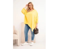 Moteriška Plus Size geltona palaidinė su asimetrišku apačios kraštu ir V formos iškirpte