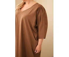 Moteriška Plus Size suknelė su kišenėmis, kapučino spalvos