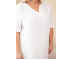 Moteriška Plus Size viskozės suknelė trumpomis rankovėmis ir V formos iškirpte, balta