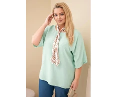 Moteriška Plus Size viskozinė palaidinė su dekoratyvine skarele, mėtų spalvos