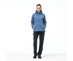 Moteriška softshell striukė su reguliuojamu gobtuvu Martes