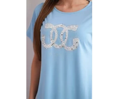 Moteriška viskozinė suknelė trumpomis rankovėmis su dekoratyviniu raštu, mėlyna