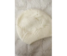 Moteriška žieminė kepurė Ingrid K371, ekru spalvos