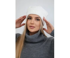 Moteriška žieminė kepurė Nastia, balta