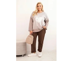 Moteriškas Plus Size džemperis su širdies raštu ir raišteliais, kapučino spalvos