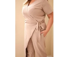 Moteriškas Plus Size kombinezonas su surišimu ties juosmeniu, fango spalvos