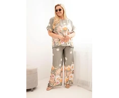 Moteriškas Plus Size komplektas su gėlėta palaidine ir plačiomis kelnėmis, chaki spalvos