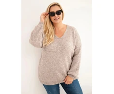 Moteriškas Plus Size megztinis su vilna ir V formos iškirpte, kapučino spalvos