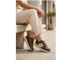 Moteriški sportiniai bateliai su platforma Step in style