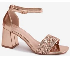 Moteriškos basutės ant kulno Step in style