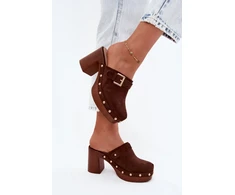 Moteriškos klumpės Step in style
