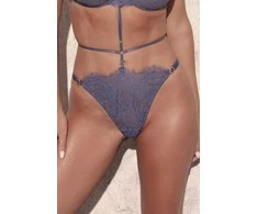 Moteriškos nėriniuotos string kelnaitės Kinga Sugar Baby S-1210/1
