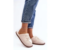 Moteriškos šlepetės su širdelės aplikacija Step in style