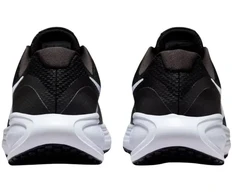 Moterų bėgimo bateliai Nike Revolution 8, juodi, HJ8485 001