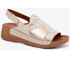 Natūralios odos basutės su platforma ir lipduku Step in style