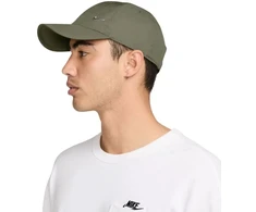 Nike Dri-FIT Club kepurė alyvuogių spalvos FB5372 222