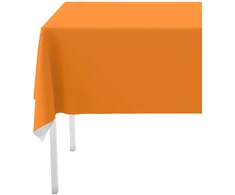 Oranžinė staltiesė – Šventės dekoracija