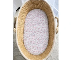 Paklodė su guma Moses krepšiui 75 × 35 cm My Sweet Baby mažos rožinės gėlės