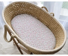Paklodė su guma Moses krepšiui 75 × 35 cm My Sweet Baby mažos rožinės gėlės