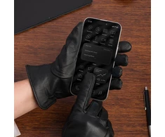 Pirštinės skórzane moterims juoda polar touch finger na dotyk BELTIMORE K40