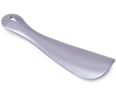 Plastikinis batų ragelis, pilkas, 16,5 cm