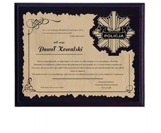 Plastikinis diplomas su laminuota graviravimu
