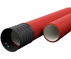 Raudonas gofruotas vamzdis D32 / d22 su virve Ecopipe (be halogenų, 50m)