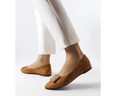 Rudos balerinos, puoštos Flemingo cirkonio elementais